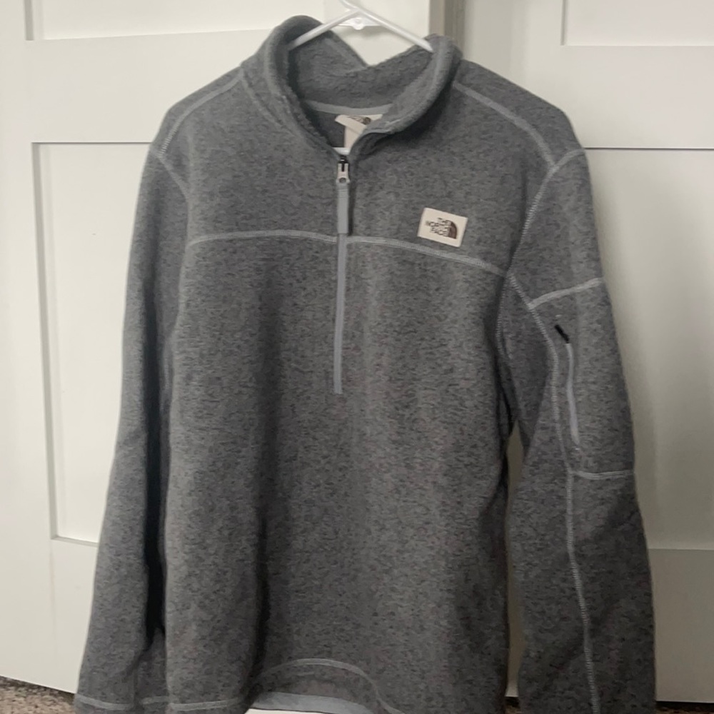 North Face Men’s Pullover